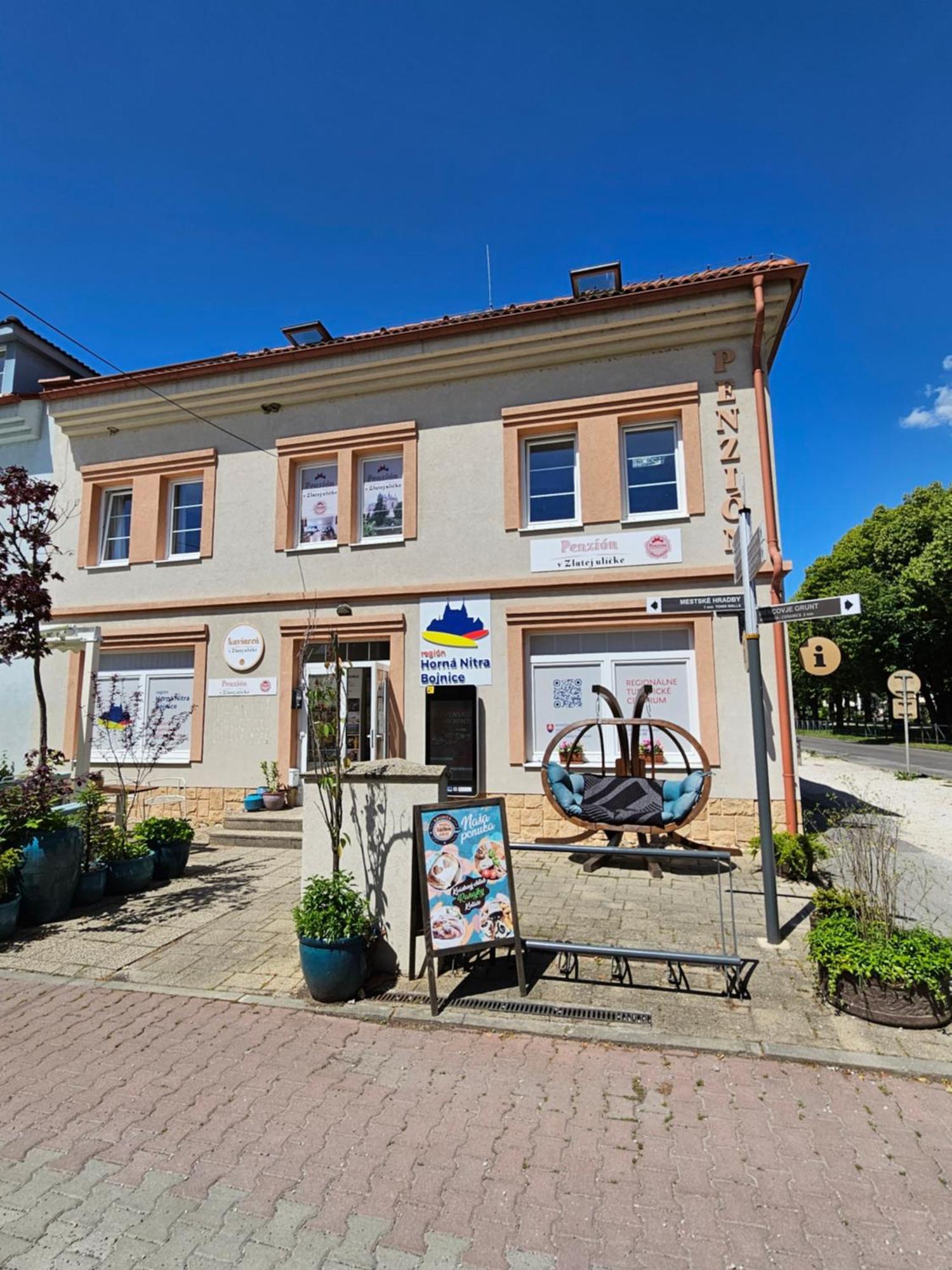 Apartmany V Zlatej Ulicke Bojnice Exteriör bild