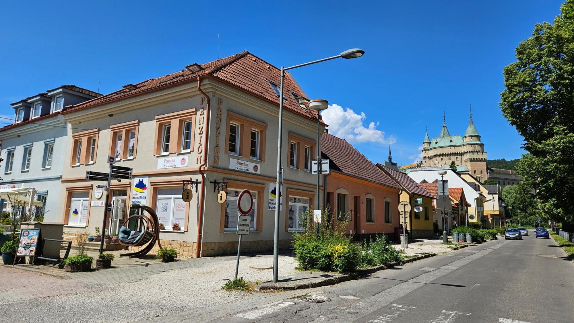 Apartmany V Zlatej Ulicke Bojnice Exteriör bild