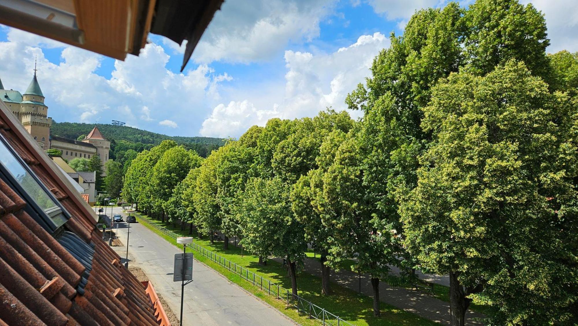 Apartmany V Zlatej Ulicke Bojnice Exteriör bild